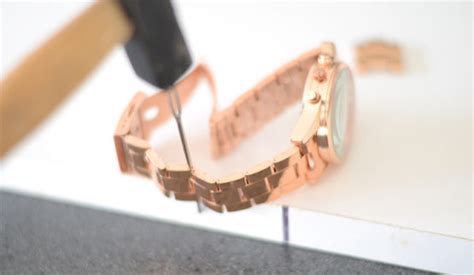 horloge kleiner maken zonder gereedschap|DIY: Horloge kleiner maken .